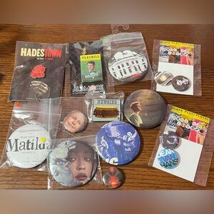 14 Broadway Buttons & Pins